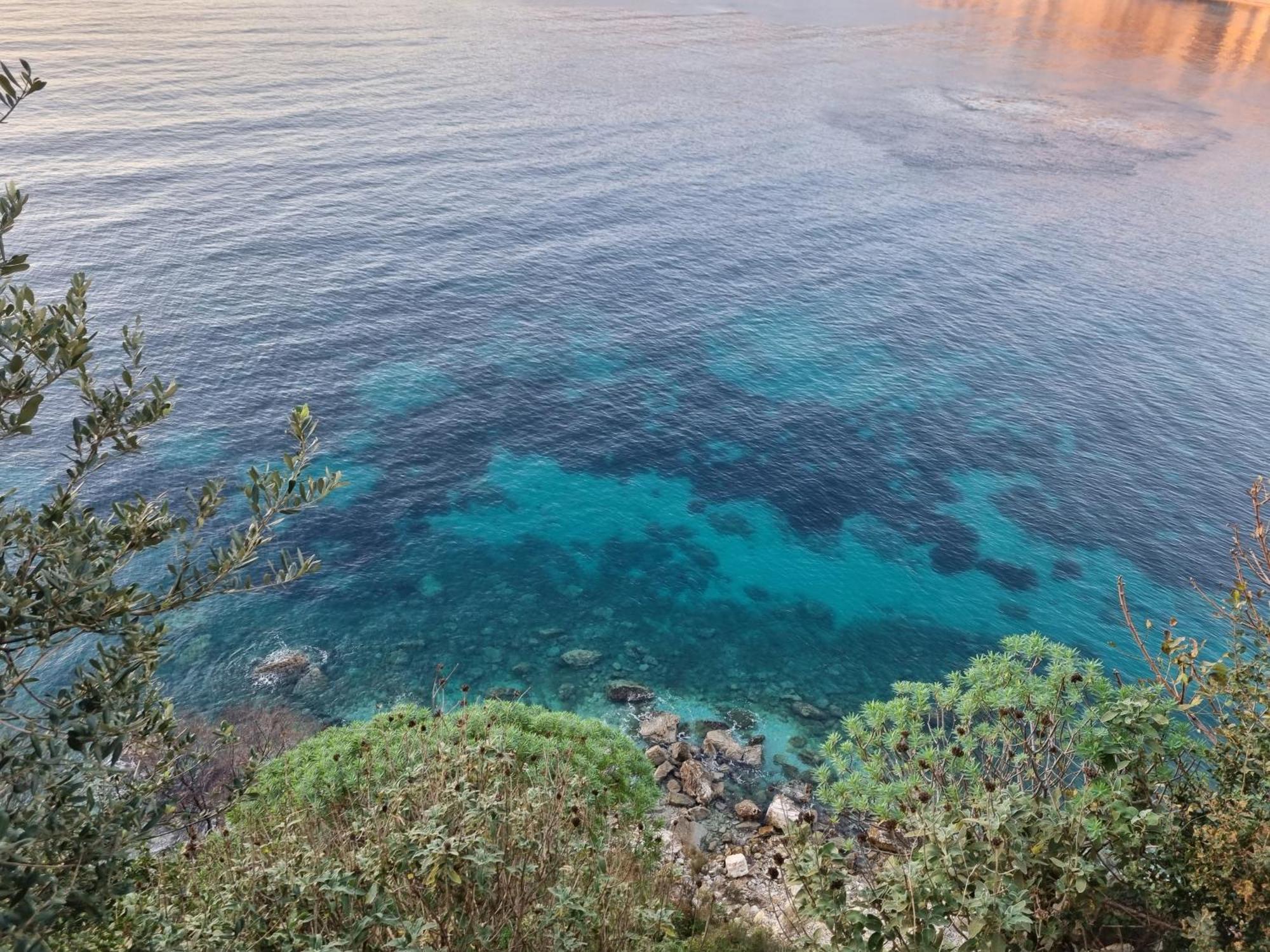 The Sunny Side Leilighet Himare Eksteriør bilde